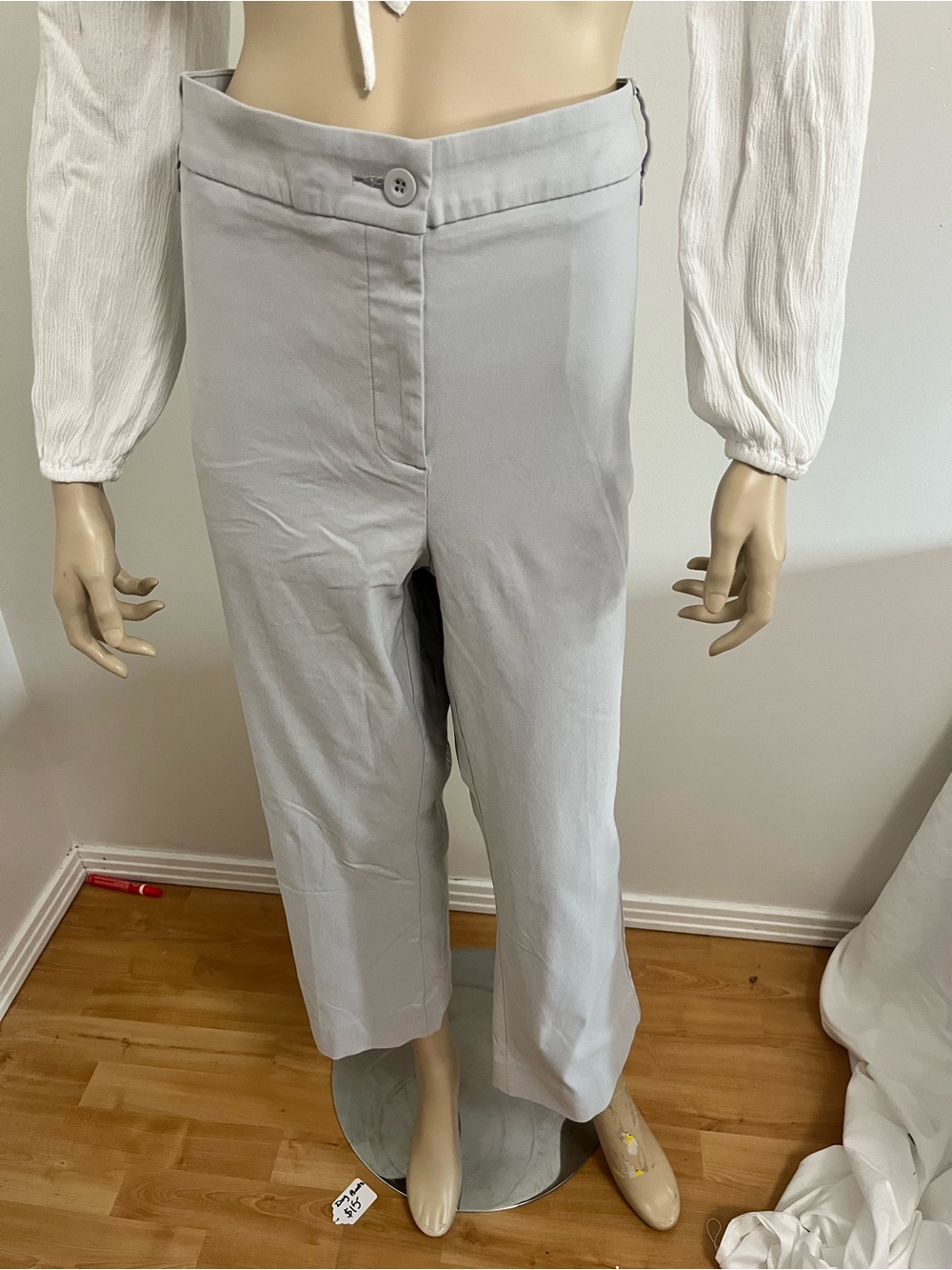 Michel Studio Light Gray Cropped Pants